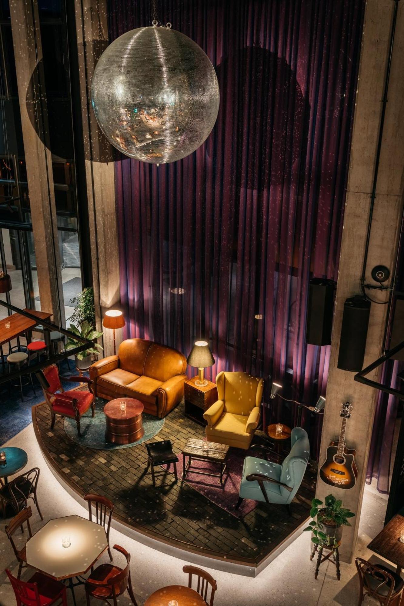 Ruby Hanna Hotel Щутгарт Екстериор снимка
